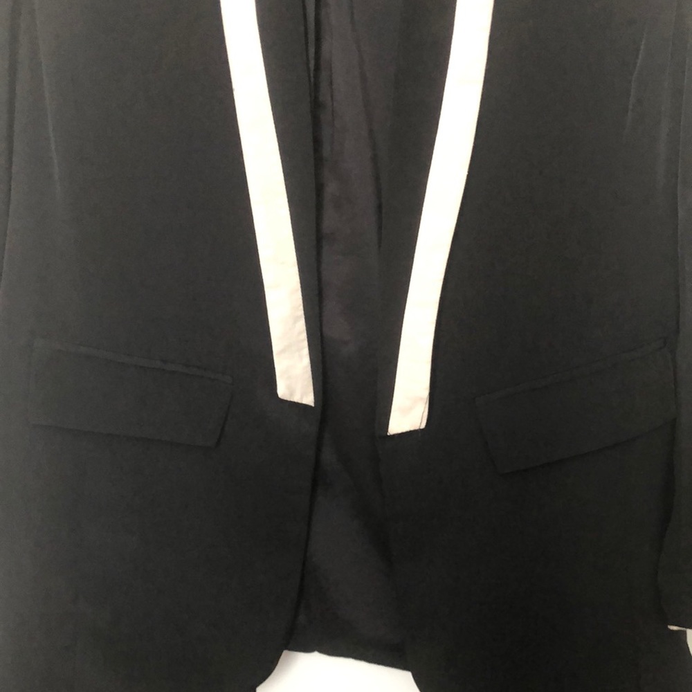 Express Blazer - Picture 2 of 4